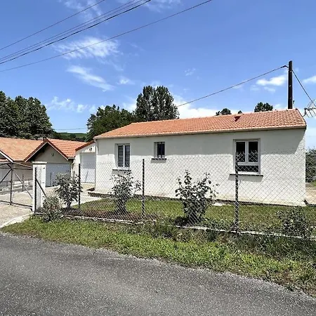 Maison Des Rosiers * 卢德