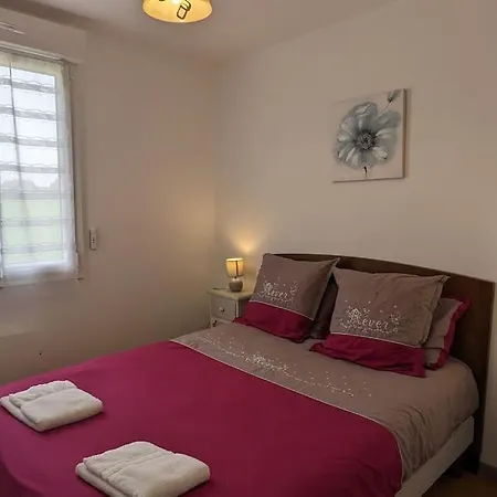 Maison Des Rosiers Casa de Férias *